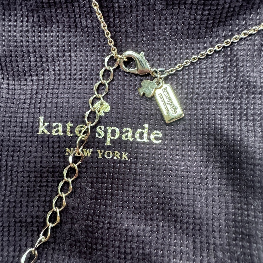 Kate Spade Gold Plated Necklace “Spot the Spade” - Picture 3 of 4